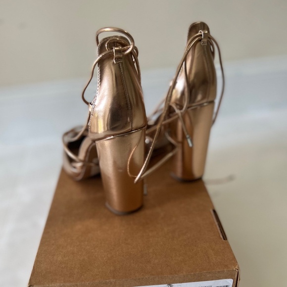 ASOS DESIGN Power Trip Tie Leg High Block Heels in Rose Gold Size 7/7.5/8 - Picture 7 of 8